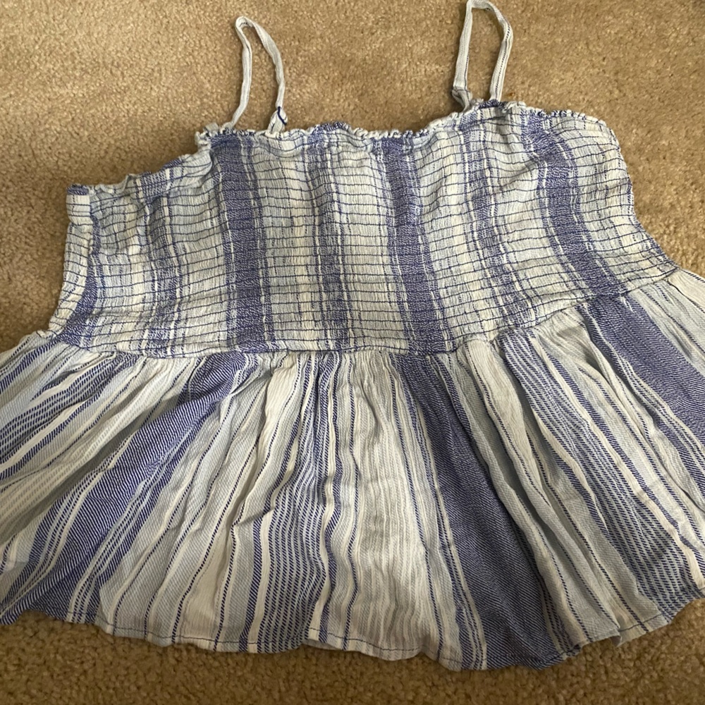 CUTE torrid crop top size 3